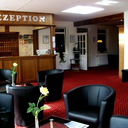 Landhotel Zur Linde 버든 외부 사진