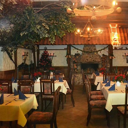 Landhotel Zur Linde 버든 외부 사진