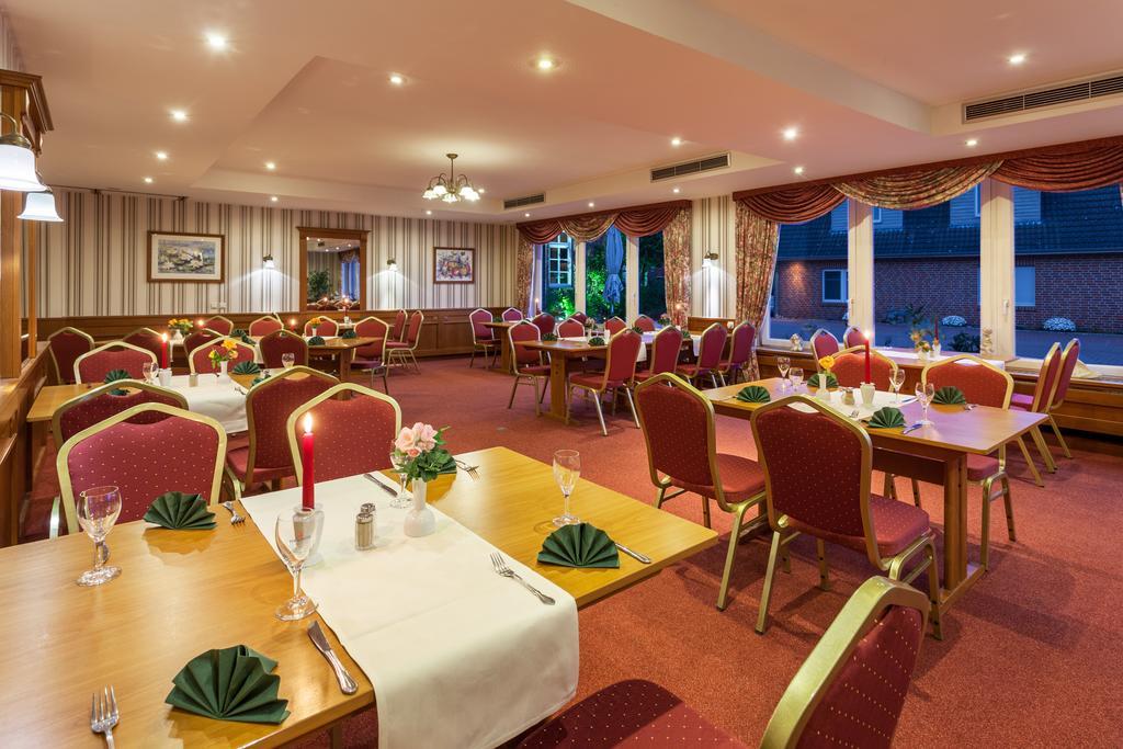 Landhotel Zur Linde 버든 외부 사진