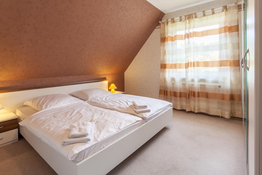 Landhotel Zur Linde 버든 객실 사진